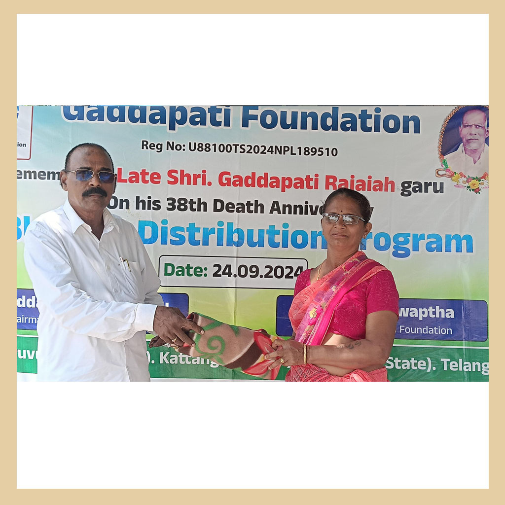 Gaddapati Foundation_Balanket Distribution-05